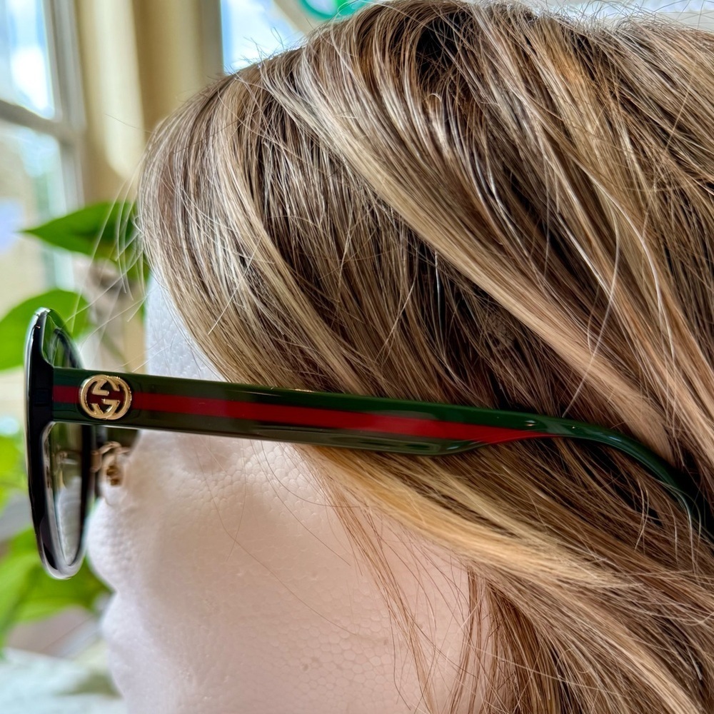 GUCCI - GG0849SK BLACK/GREEN WOMENS SUNGLASSES - Picture 2 of 5